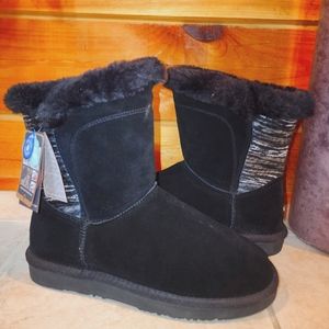 Lamo Willow Black size 9 boots